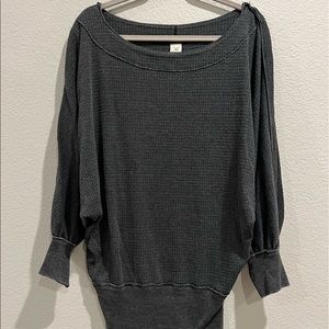 We the Free Gray Thermal Tee Small